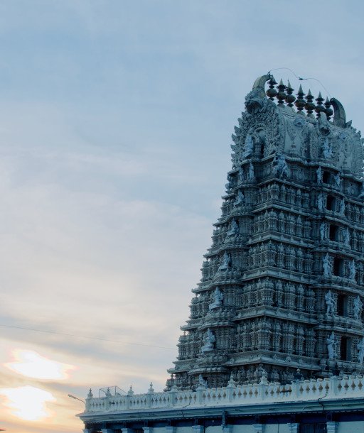The Marvel of Architecture: Exploring the Largest Hindu Temples Worldwide